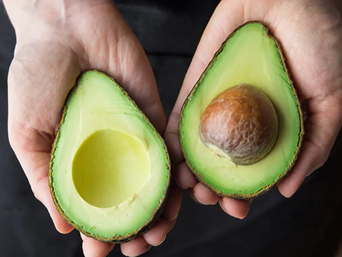 Avocado Health Benefits: Great Remedy for Anemia and Lowers Cholesterol