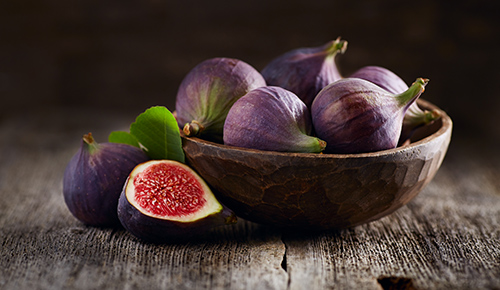 Health Benefits of Figs: Invigorates the Body and Soothe Bronchial Passages
