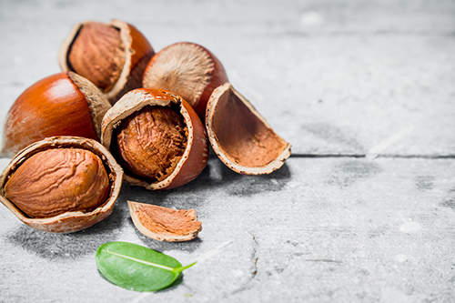 Health Benefits of Hazelnuts: Helps Prevent Kidney Stones