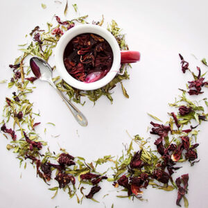 hibiscus tea and leaves