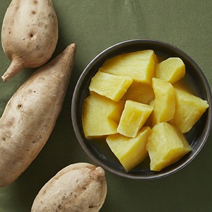 bowl of cooked white yams