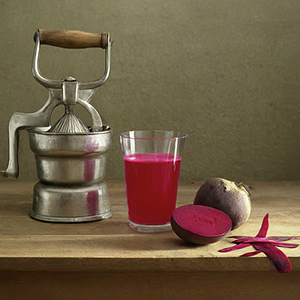 glass of red beet juice